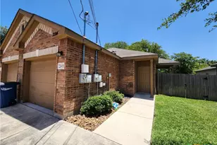 224 Anne Louise Dr, New Braunfels, TX 78130 - Photo 1