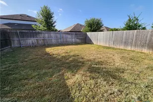 530 Creekside Frst, New Braunfels, TX 78130 - Photo 19
