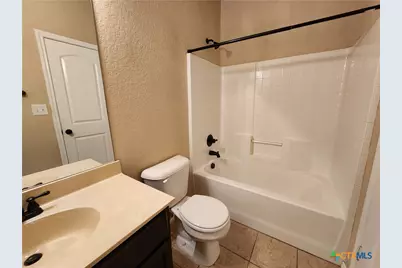 697 Creekside Circle, New Braunfels, TX 78130 - Photo 17