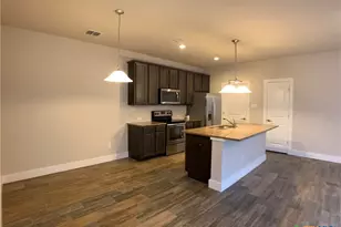 711 Gristmill Dr, New Braunfels, TX 78130 - Photo 3