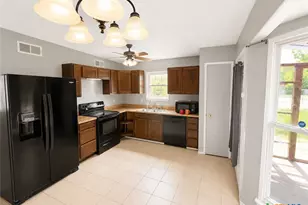 2204 Hemlock Dr, Killeen, TX 76549 - Photo 3