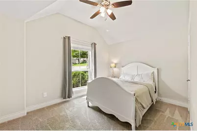 1154 Thicket Lane, New Braunfels, TX 78132 - Photo 15
