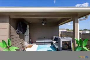 202 Quarry Ln, Cuero, TX 77954 - Photo 7
