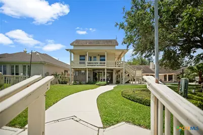 117 E Harbor Drive, Port Lavaca, TX 77979 - Photo 15