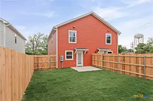 1112 S 12th St, Temple, TX 76504 - Photo 7
