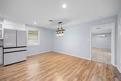 575 W 4th Street, Crawford, TX 76638 - Photo 11
