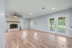 575 W 4th St, Crawford, TX 76638 - Photo 3
