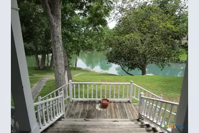 246 E Lincoln Street, New Braunfels, TX 78130 - Photo 15