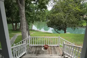 246 E Lincoln St, New Braunfels, TX 78130 - Photo 15