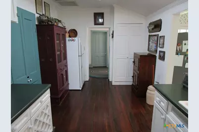 246 E Lincoln Street, New Braunfels, TX 78130 - Photo 31