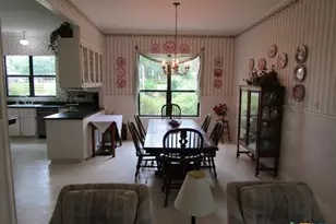 246 E Lincoln St, New Braunfels, TX 78130 - Photo 25