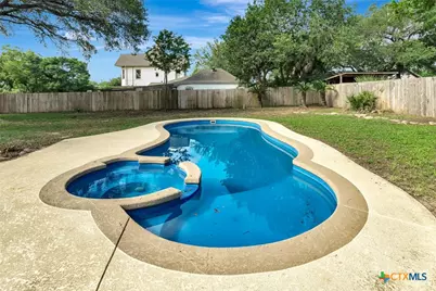 1014 N Hunt Street, Cuero, TX 77954 - Photo 47