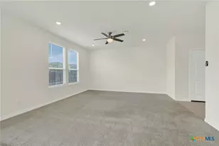 1935 Brandywine Dr, New Braunfels, TX 78130 - Photo 9
