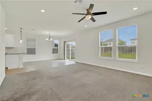 1935 Brandywine Dr, New Braunfels, TX 78130 - Photo 11