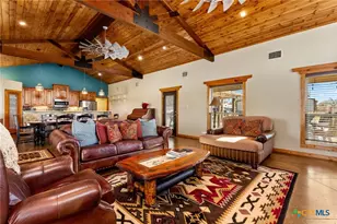 381 Schneider Rd, Seguin, TX 78155 - Photo 7