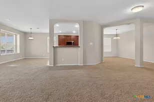11631 Lemonmint Pkwy, San Antonio, TX 78245 - Photo 5