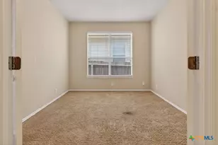 11631 Lemonmint Pkwy, San Antonio, TX 78245 - Photo 9