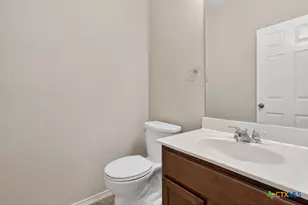 11631 Lemonmint Pkwy, San Antonio, TX 78245 - Photo 9