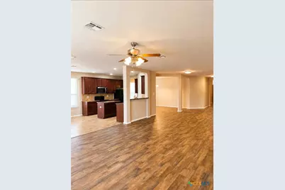 11631 Lemonmint Parkway, San Antonio, TX 78245 - Photo 3
