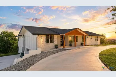 6715 Queens Crown East Street, San Antonio, TX 78233 - Photo 1
