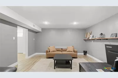 6715 E Queens Crown Street, San Antonio, TX 78233 - Photo 27