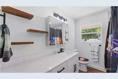 6715 E Queens Crown Street, San Antonio, TX 78233 - Photo 35