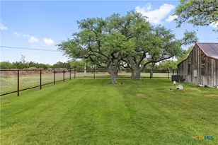 7503 E US Hwy 290, Johnson City, TX 78635 - Photo 21
