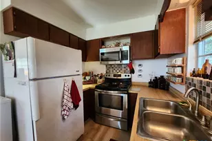 2182 W Bayshore Dr, Palacios, TX 77465 - Photo 19