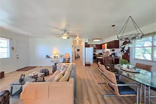 2182 W Bayshore Dr, Palacios, TX 77465 - Photo 13
