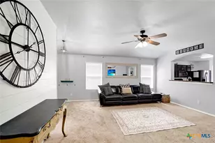1544 Gateshead Dr, Seguin, TX 78155 - Photo 11