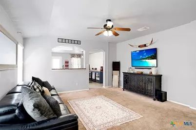 1544 Gateshead Drive, Seguin, TX 78155 - Photo 5