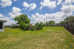 101 Elaine St, Victoria, TX 77904 - Photo 27