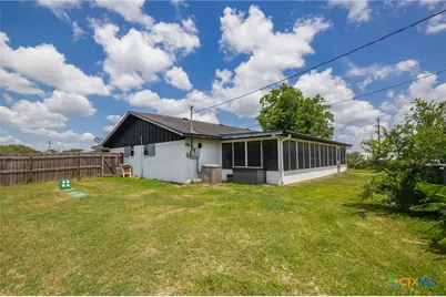 101 Elaine Street, Victoria, TX 77904 - Photo 21