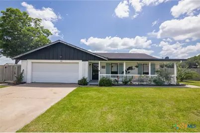 101 Elaine Street, Victoria, TX 77904 - Photo 1