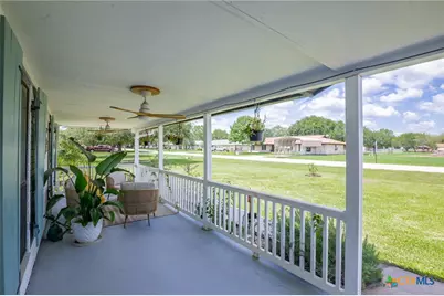 101 Elaine Street, Victoria, TX 77904 - Photo 19