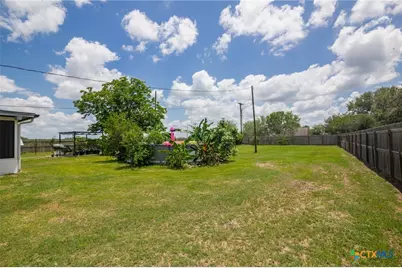 101 Elaine Street, Victoria, TX 77904 - Photo 29
