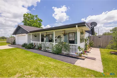 101 Elaine Street, Victoria, TX 77904 - Photo 17