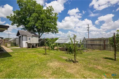 101 Elaine Street, Victoria, TX 77904 - Photo 25