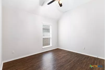 2185 Range Road, Seguin, TX 78155 - Photo 21