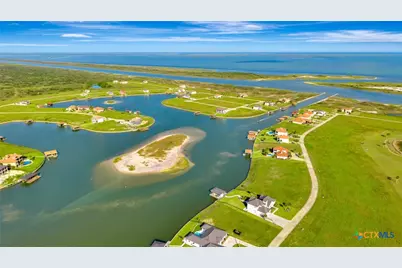 184 E Burgundy Bay, Port O'Connor, TX 77982 - Photo 17