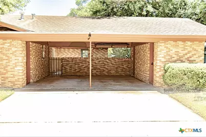 1220 N Avenue I, Shiner, TX 77984 - Photo 21