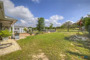 1720 Rocky Ridge Loop, Canyon Lake, TX 78133 - Photo 31