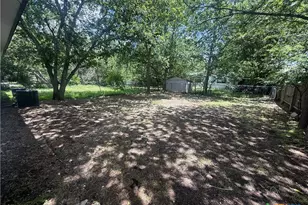 102 Cockerham St, Kyle, TX 78640 - Photo 13