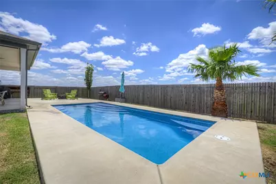 2976 Creek Ridge Street, Seguin, TX 78155 - Photo 31
