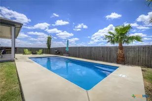 2976 Creek Ridge St, Seguin, TX 78155 - Photo 31