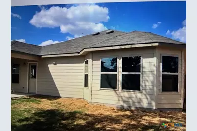 1109 Elm Fall, Seguin, TX 78155 - Photo 3