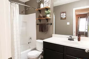 373 Azalea Way, New Braunfels, TX 78132 - Photo 13