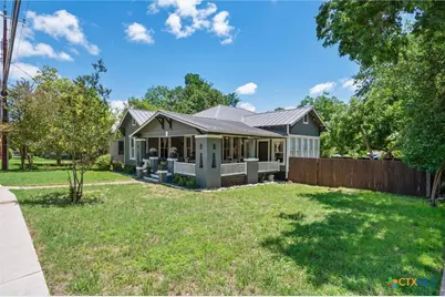 1017 W Hopkins Street, San Marcos, TX 78666 - Photo 3