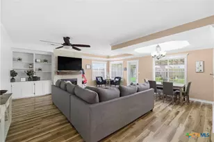 108 Portsmouth Cir, Victoria, TX 77904 - Photo 5