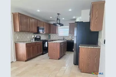 105 Lava Bed Drive, Pflugerville, TX 78660 - Photo 13